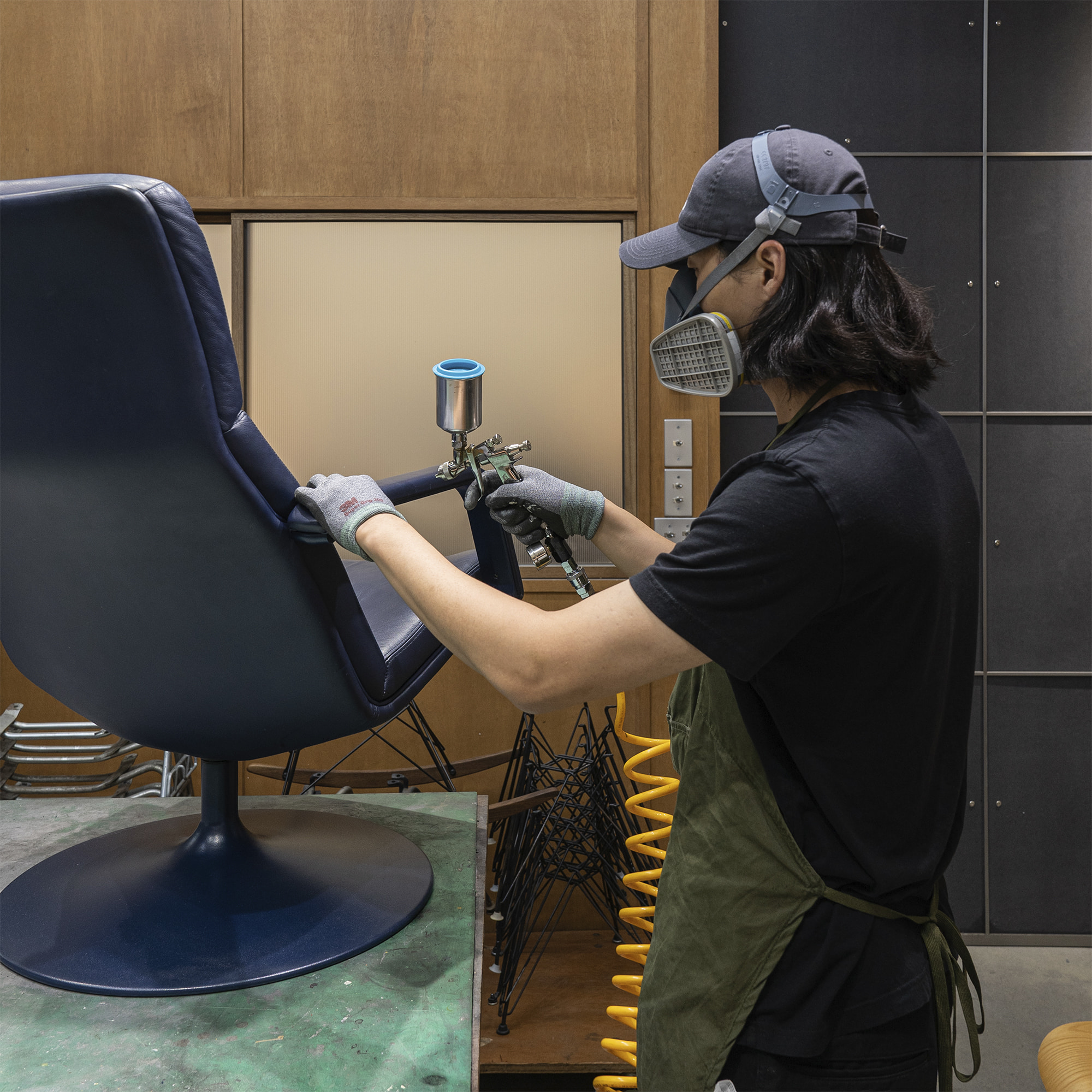 Restoration: F156 Lounge Chair by Geoffrey Harcourt